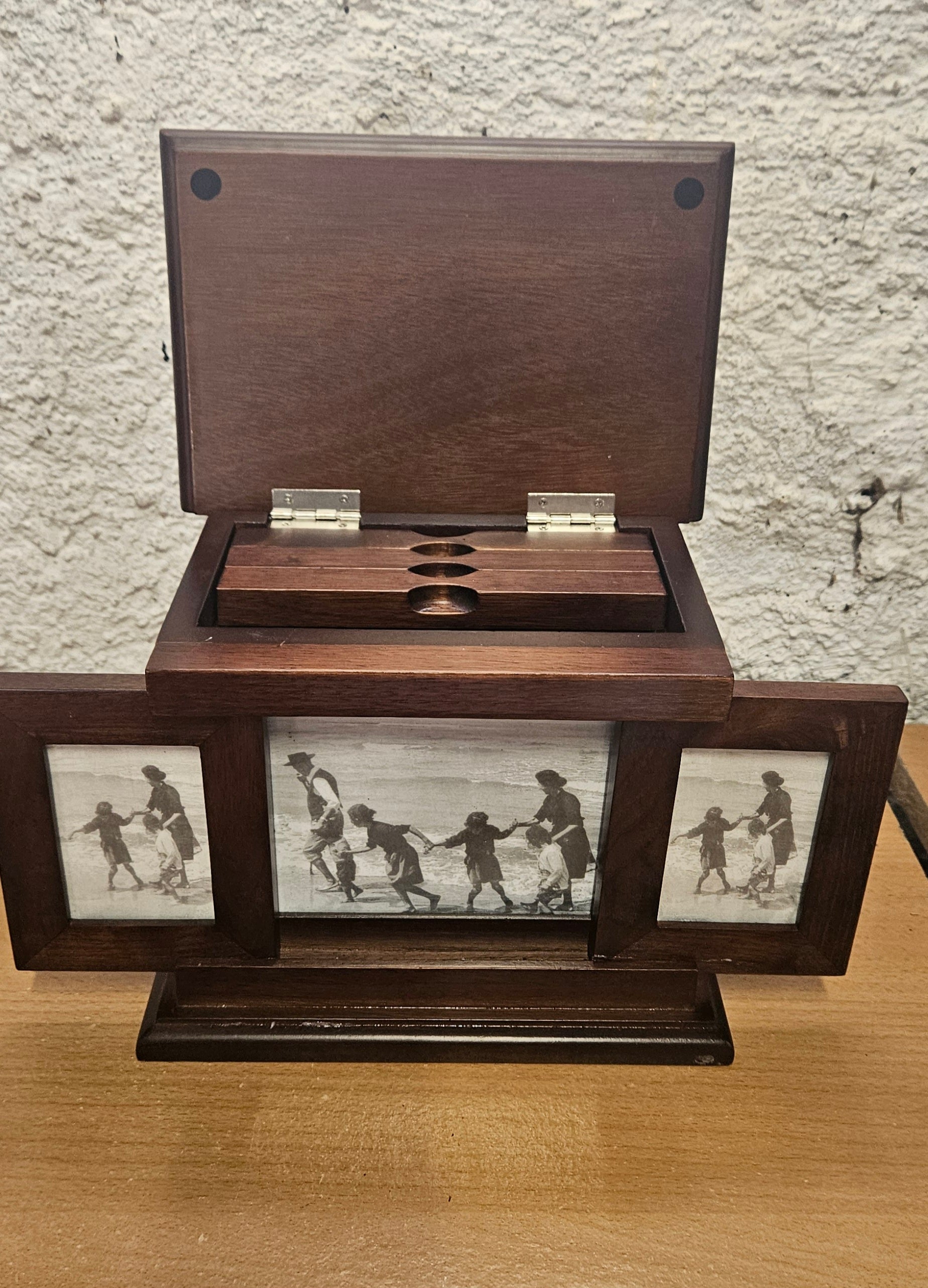 Decorative Sliding Picture Frame with Hidden Storage